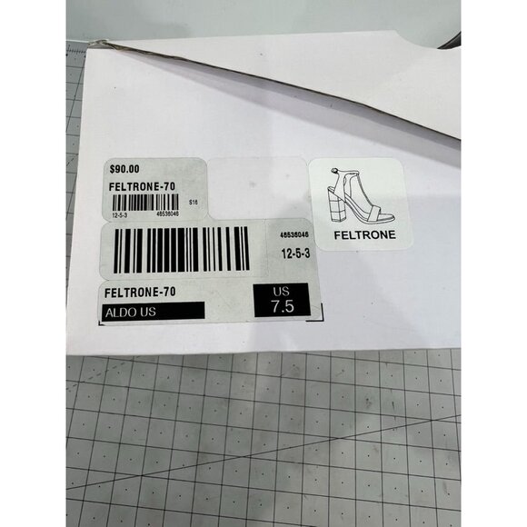 Aldo Women's Feltone-70 White Heeled Sandals Gold Accent Sz 7.5 With Box - Picture 6 of 9